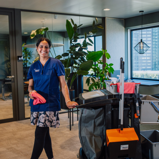 Schoonmaker kantoor